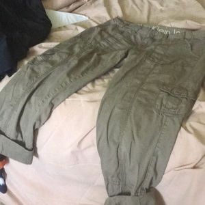 Calvin Klein - crop pants